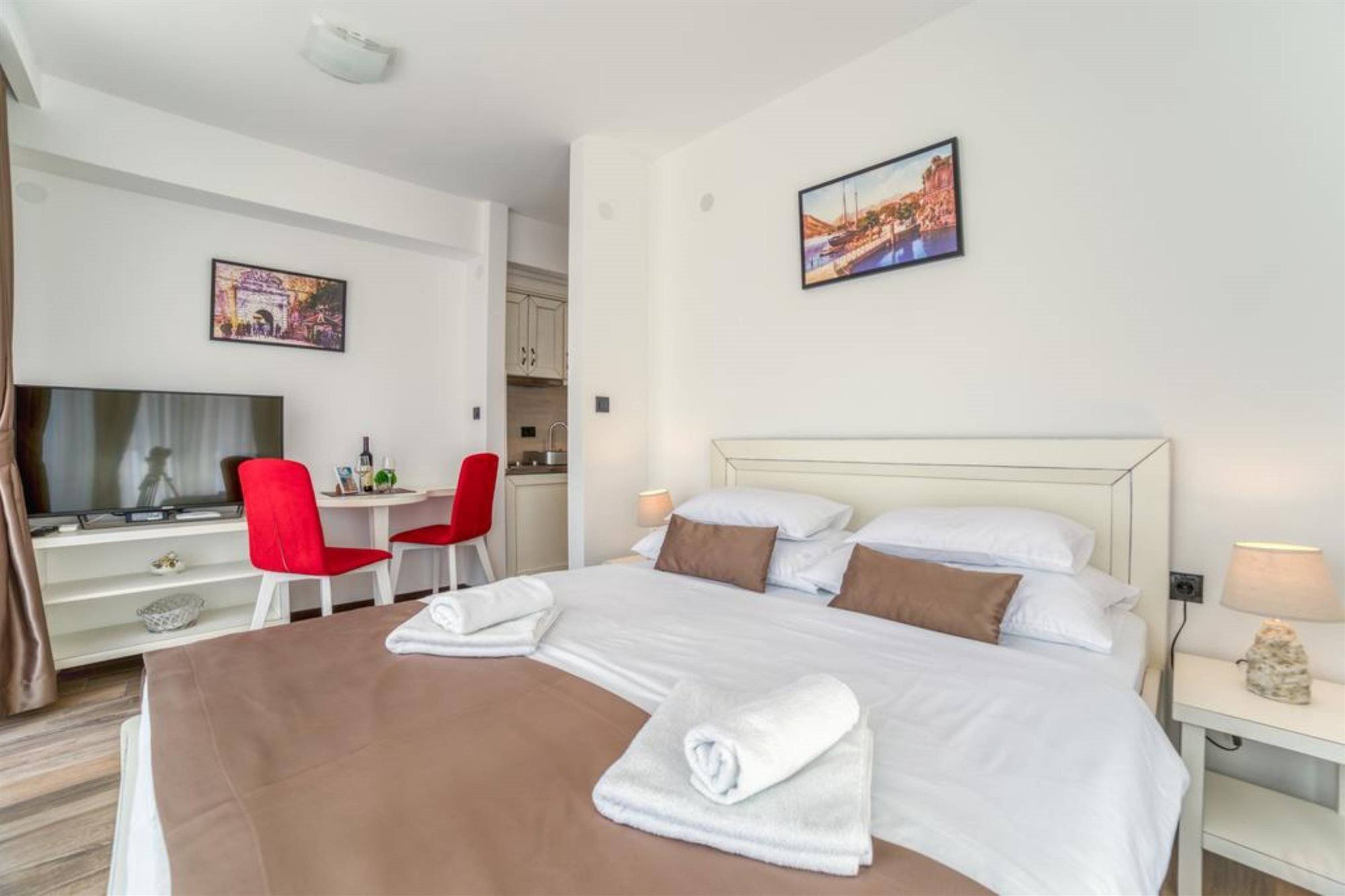 Casa Nuova Lägenhet Kotor Exteriör bild