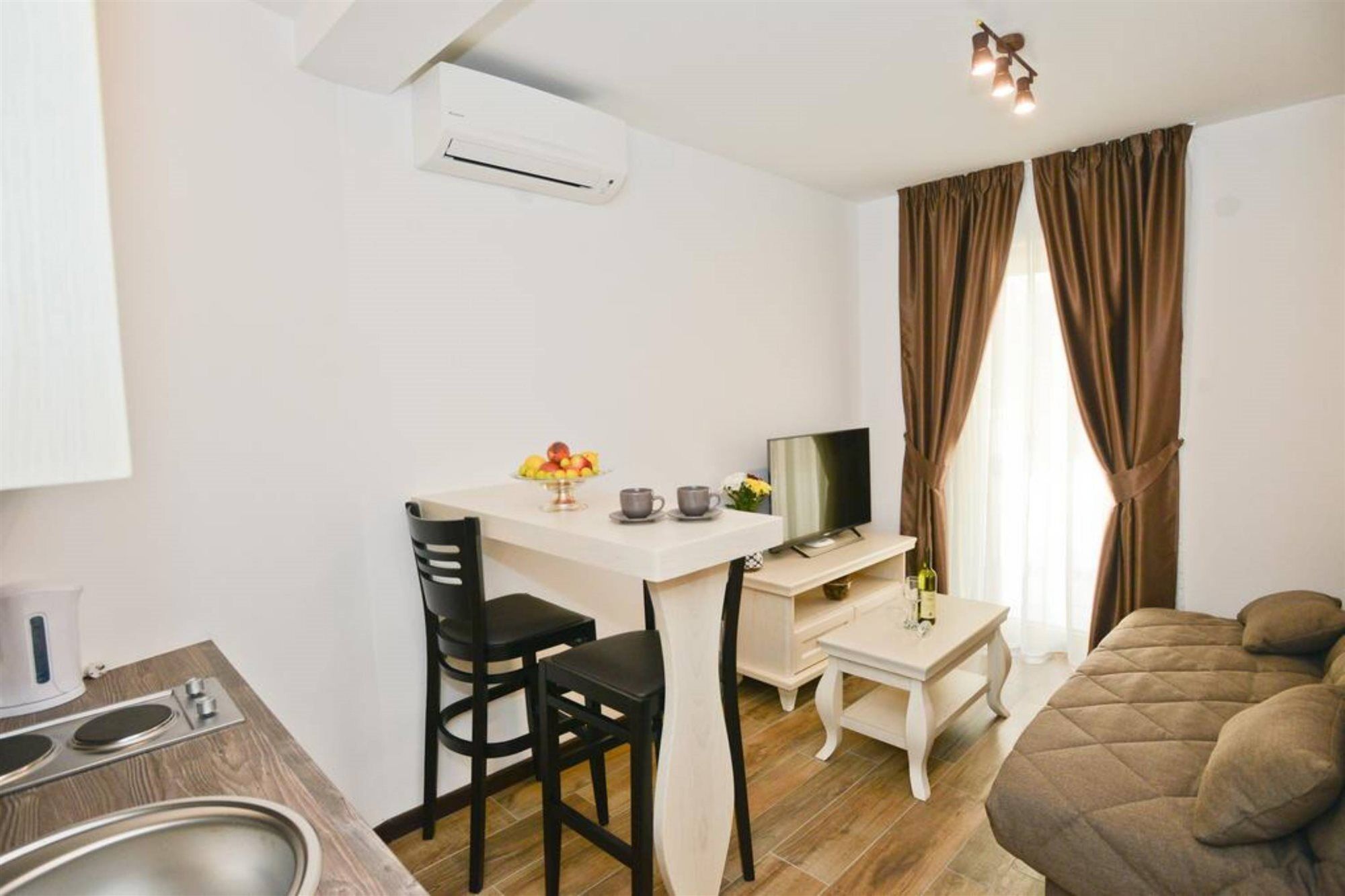 Casa Nuova Lägenhet Kotor Exteriör bild